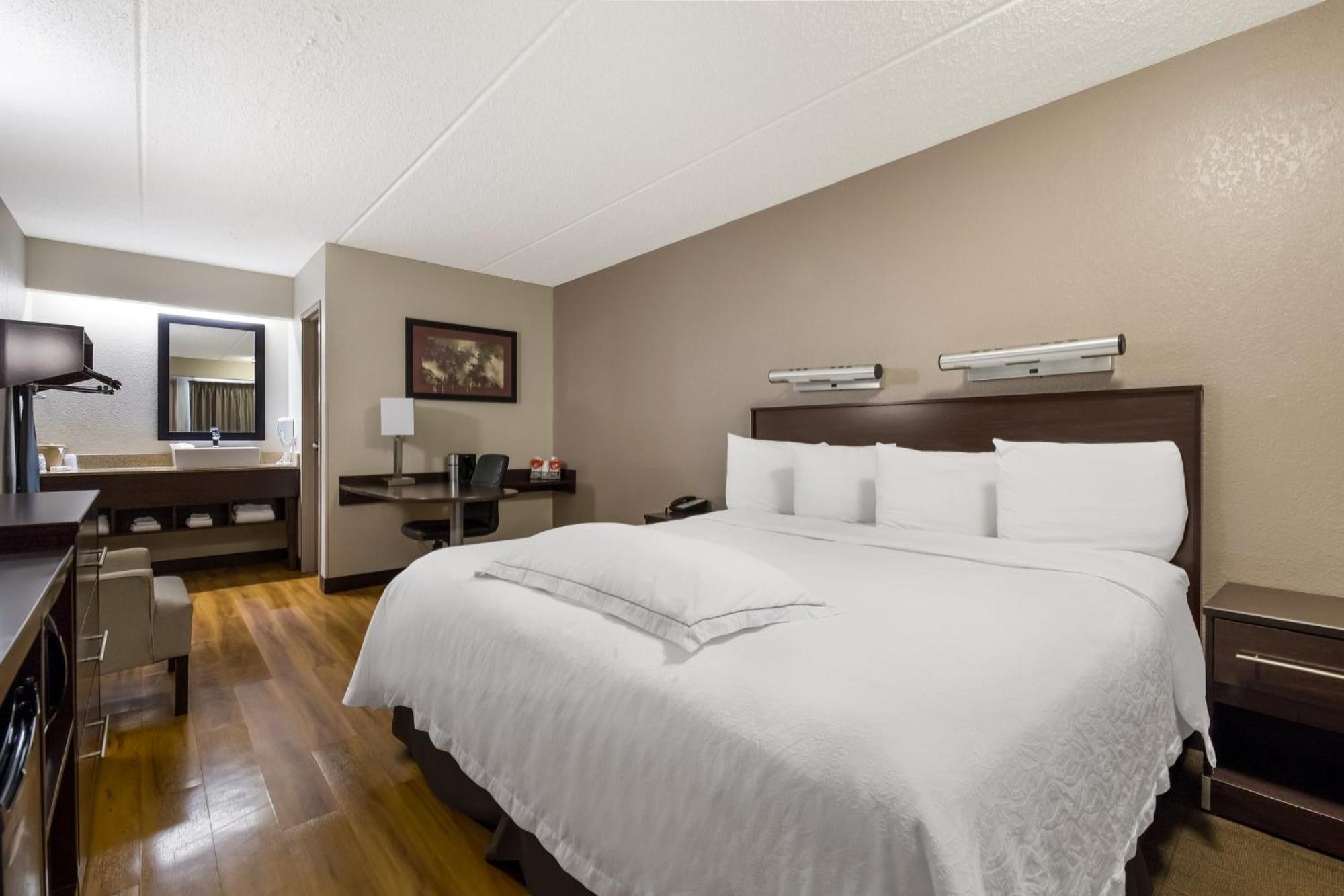 Red Roof Inn Plus+ Nashville Airport Esterno foto