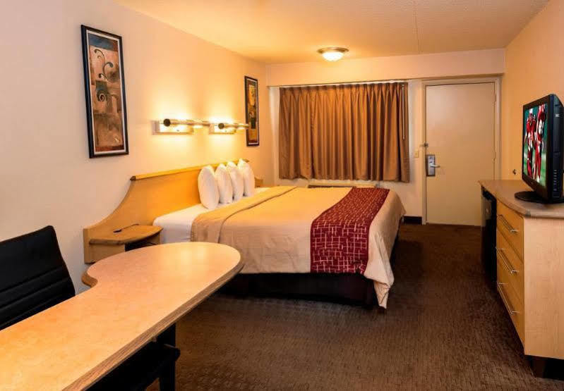 Red Roof Inn Plus+ Nashville Airport Esterno foto